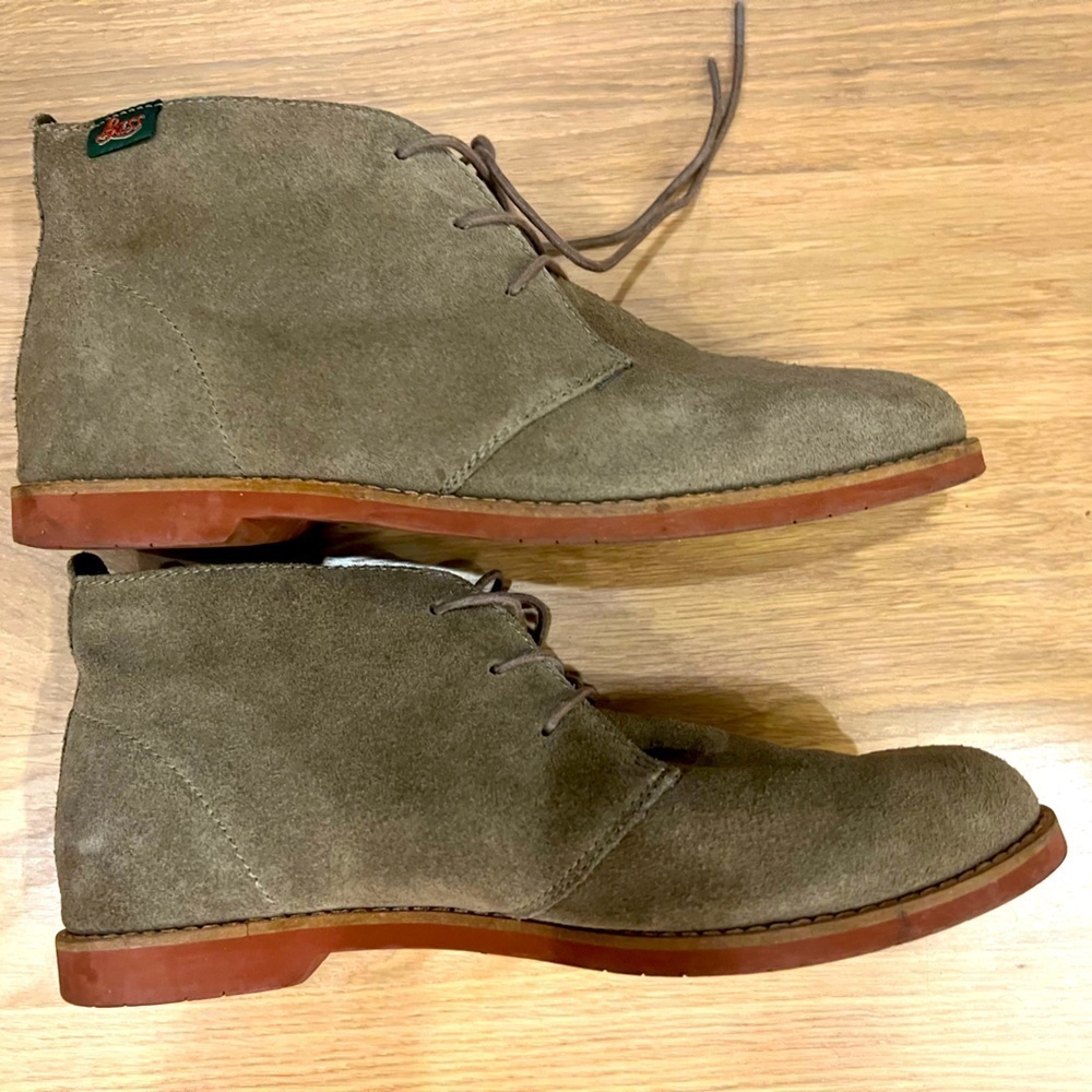 Bass leather Boots